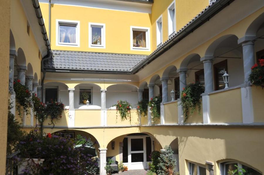 Pension Frenzl - Kaiser Von Oesterreich Hermagor-Pressegger See Zewnętrze zdjęcie